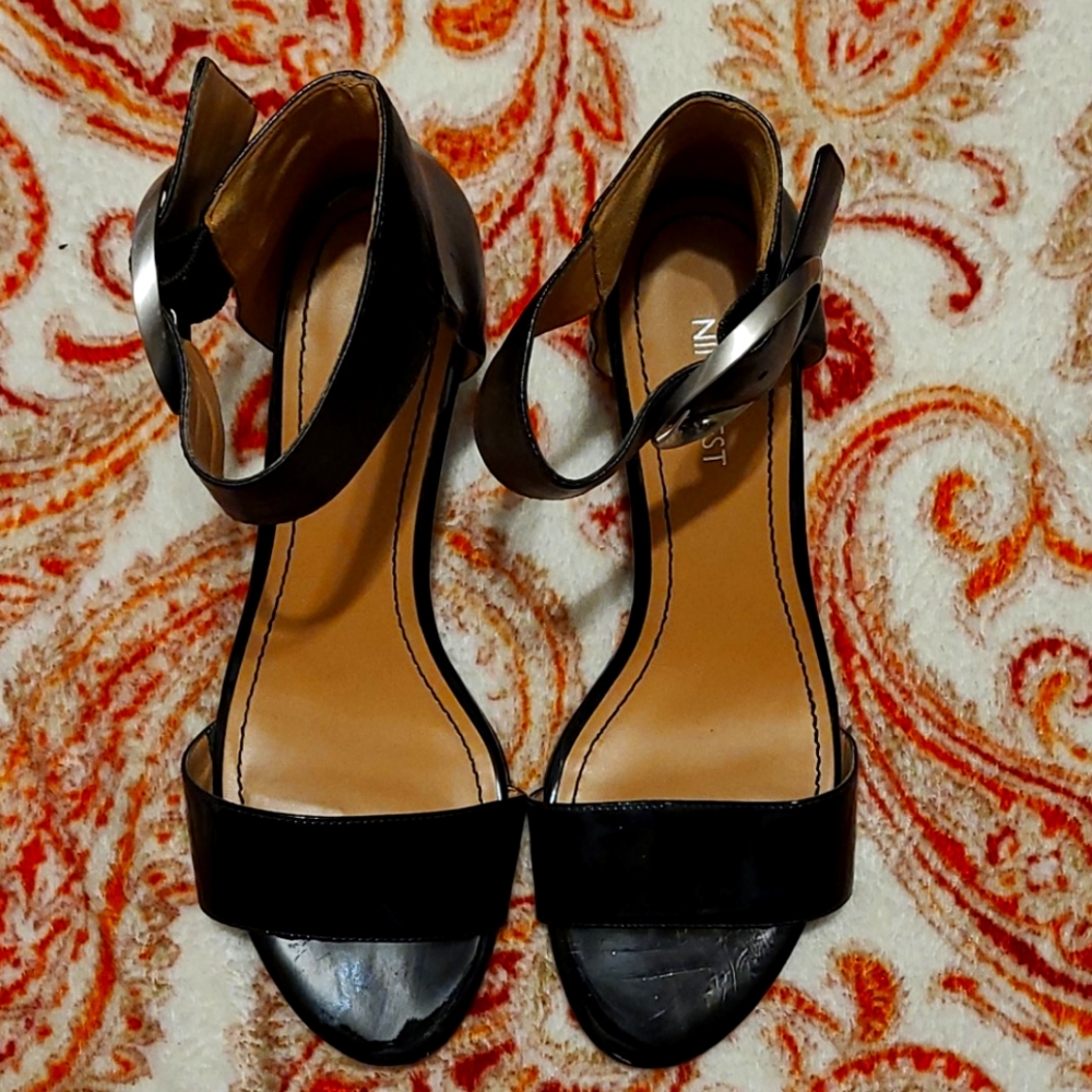 Nine West wedge dress sandal